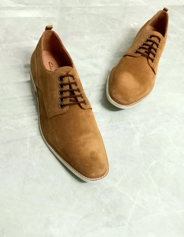 Clark Leather Shoe - 6