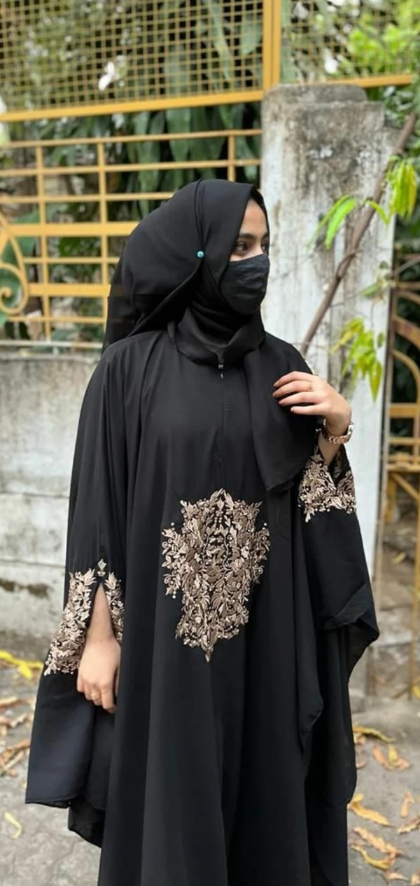 Irani Golden Bota Abaya - Black