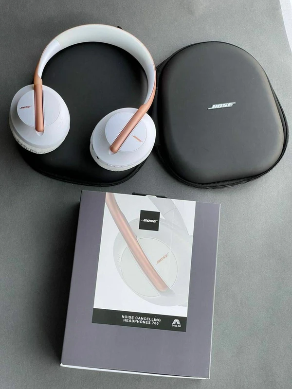 Bose Quiet Control 700 Headphone - Black