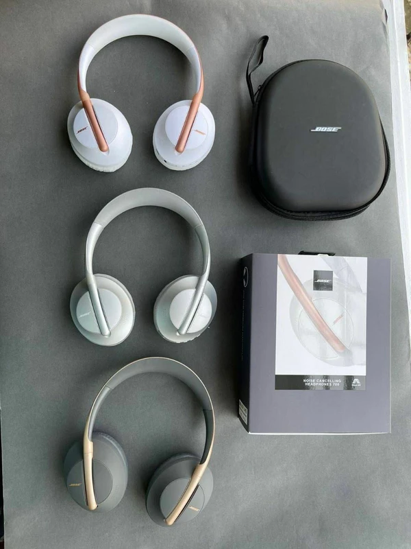 Bose Quiet Control 700 Headphone - White