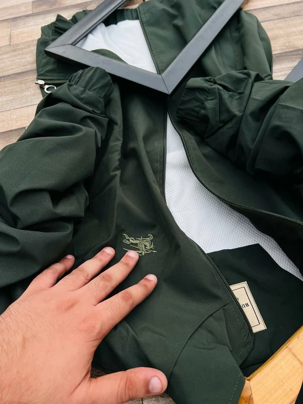 Burberry Windcheater - XXL, Green