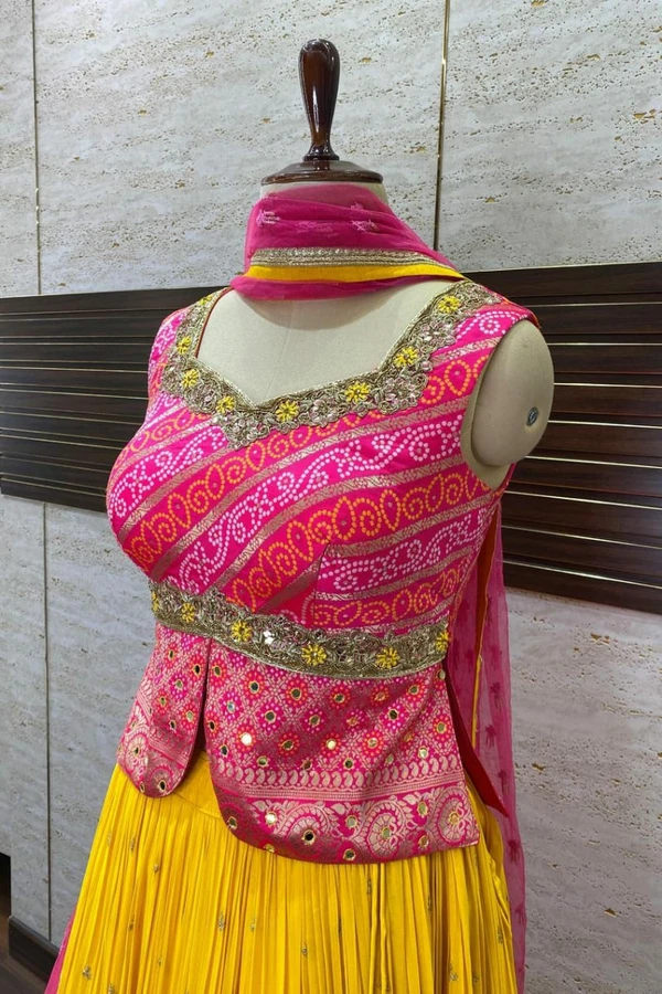 Bandhani Print Choli Lehenga - 4XL