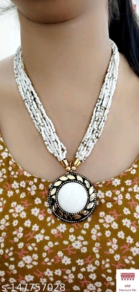 Fancy Necklace  - Japanese Laurel