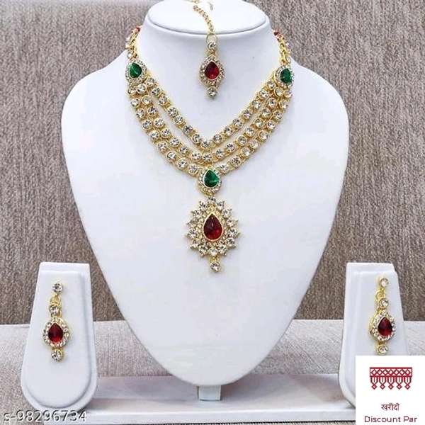 Stylish Necklace Set 