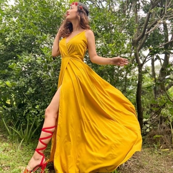 Fancy Slit Dress - Yellow, XS