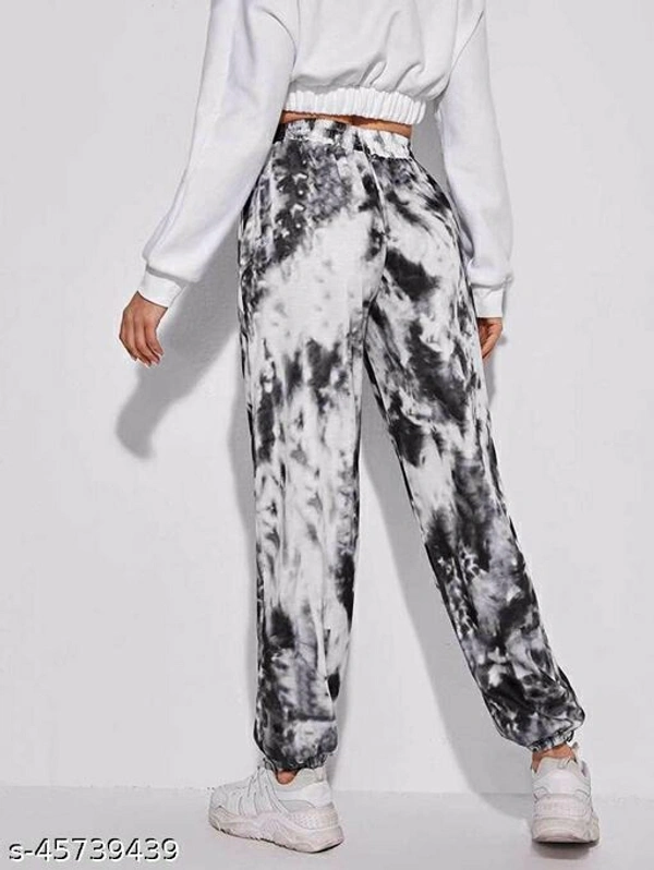 Women Joggers - 28, Black