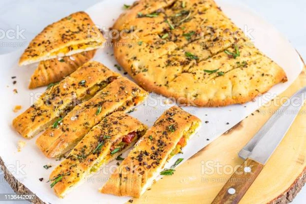 Stuffed GARLIC BREAD - reg