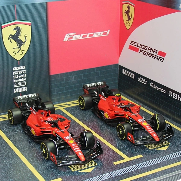 Bburago 1:24 2023 SF23 Model Car - 16