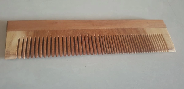 Neem Wooden Standard Comb- Organic - 10 Grams