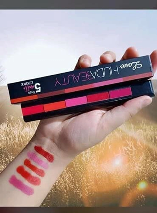 Huda Beauty Love 5 In 1 Multicolor Lipstick 