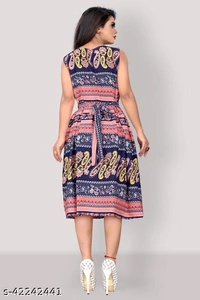 Classic Glamorous Women DressesFabric: Crepe(M) - Bule-Pink, S