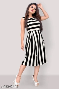 Classic Glamorous Women DressesFabric: Crepe(M) - Black, M