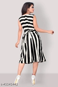 Classic Glamorous Women DressesFabric: Crepe(M) - Cream, XXL
