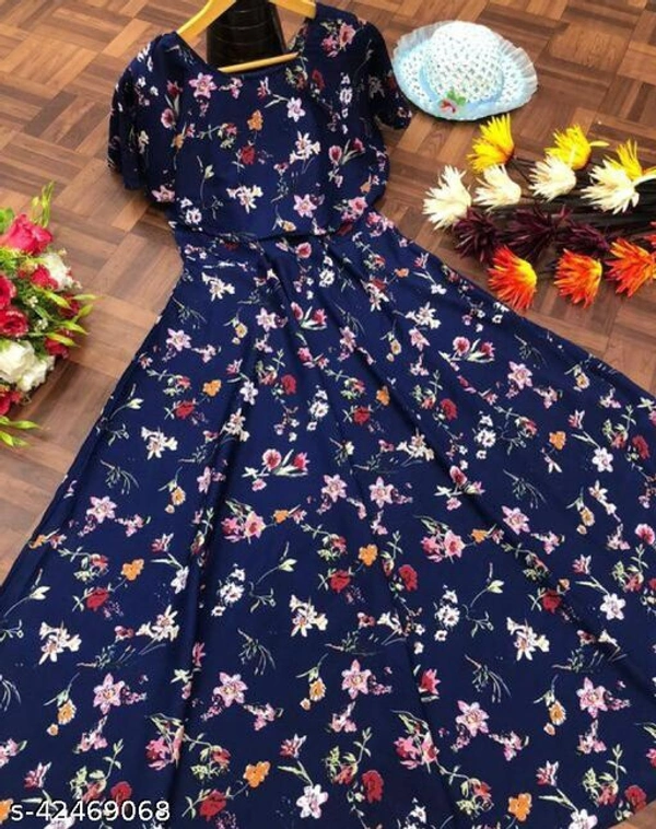 Aagyeyi Alluring Kurtis(M) - Peach, M