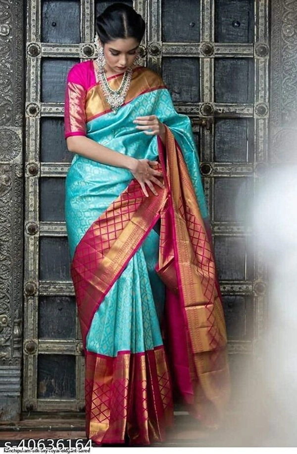 *Aakarsha Graceful Sarees* - Dark Green