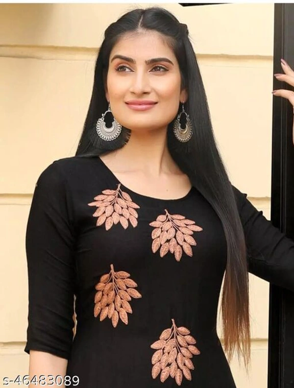 Alisha Pretty Women Kurta Sets - XL