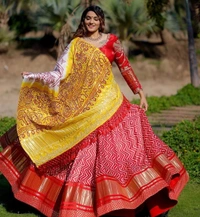 🧚‍♀️💕 *LUNCHING NEW DESIGNER PARTY WEAR FANCY DIGITAL PRINT AND REAL MIRROR HAND WORK LAHENGHA - CHOLI WITH DUPATTA* 🧚‍♀️💕 - Green