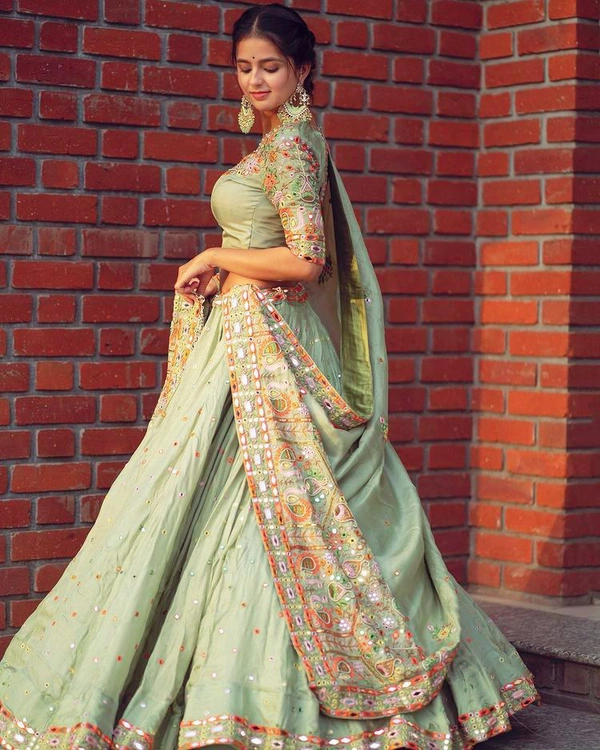 LC 705(AM)❤️PRESENTING NEW DESIGNER EMBROIDERED LAHENGA CHOLI❤️ - Free Size