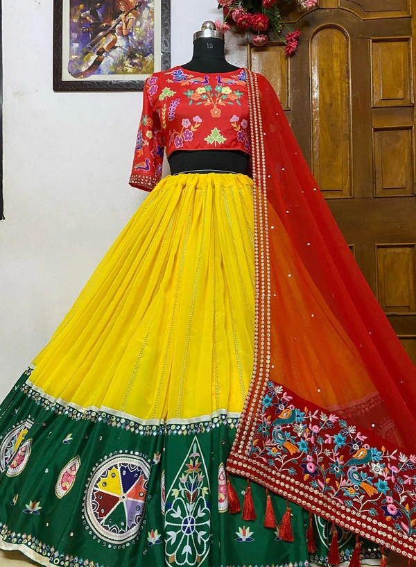 LC 675(AM)❤️PRESENTING NEW DESIGNER EMBROIDERED LAHENGA CHOLI❤️ - Free size