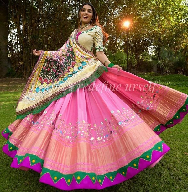 LC 700 ❤️PRESENTING NEW DESIGNER PRINTED LAHENGA CHOLI❤️(Am) - Free Size