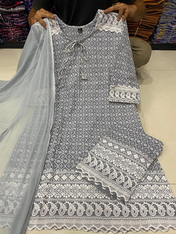 *NEW CHIKEN KARI KURTI PENT DUPPTA LAUNCH 🌸*(am) - Grey, XL