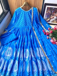 *LC 763*♥️ PRESENTING NEW DESIGNER PRINTED ANARKALI GOWN ♥️(am)