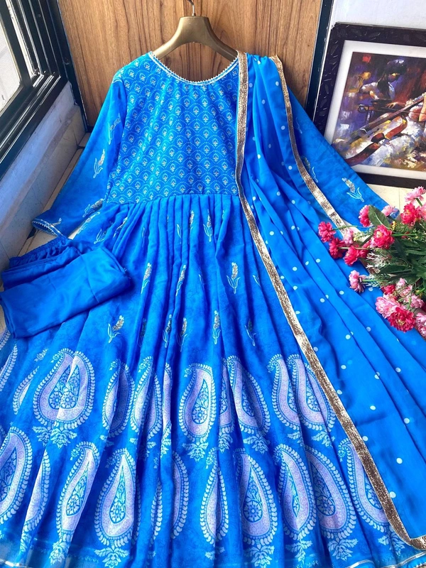 *LC 763*♥️ PRESENTING NEW DESIGNER PRINTED ANARKALI GOWN ♥️(am)