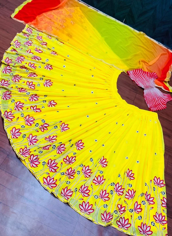 💥💕*Presenting New Wedding Collection Lehenga Choli  With Heavy Shine Emrodery Work*👌💕(am) - Free Size