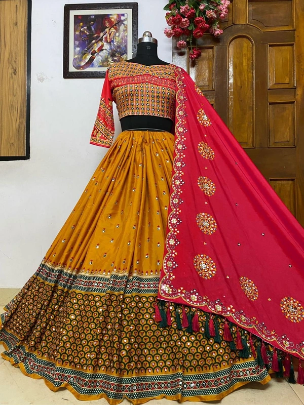 LC 643❤️PRESENTING NEW DESIGNER PRINTED LAHENGA CHOLI❤️(am)