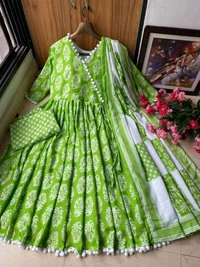 *LC 760*♥️ PRESENTING NEW DESIGNER  PRINTED ANARKALI GOWN ♥️(am) - Green