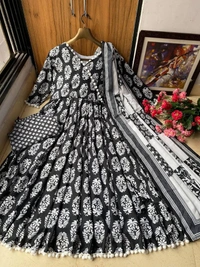 *LC 760*♥️ PRESENTING NEW DESIGNER  PRINTED ANARKALI GOWN ♥️(am) - Black