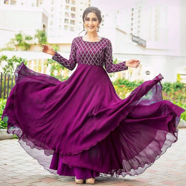 LC 634♥️ PRESENTING NEW DESIGNER  EMBROIDERED ANARKALI GOWN ♥️(am) - Pink