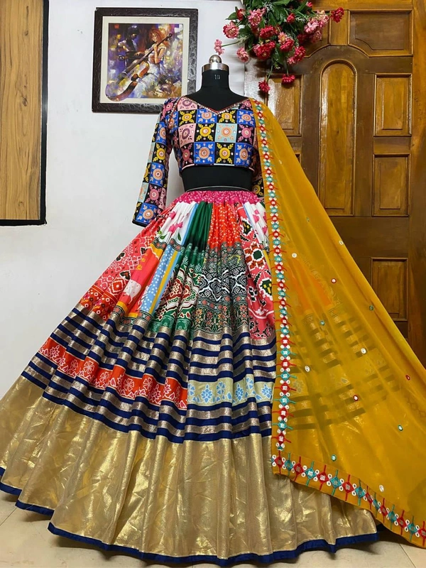 *LC 851*❤️PRESENTING NEW DESIGNER PRINTED LAHENGA CHOLI❤️(am)