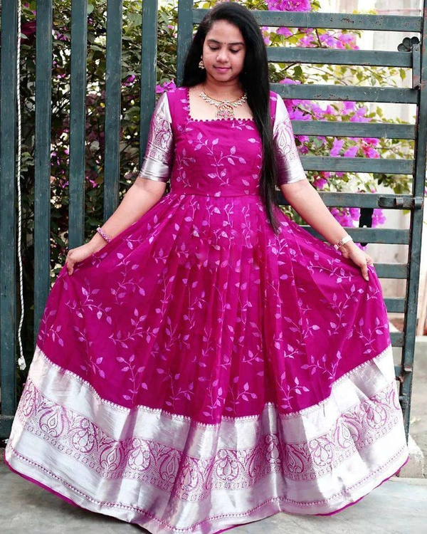 LC 809♥️ PRESENTING NEW DESIGNER  EMBROIDERED ANARKALI GOWN ♥️(am) - Light Pink