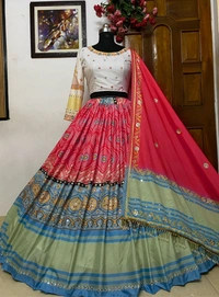 LC 684❤️PRESENTING NEW DESIGNER PRINTED LAHENGA CHOLI❤️(am)