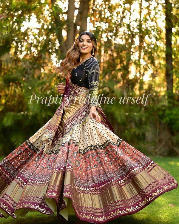*LC 728*❤️PRESENTING NEW DESIGNER PRINTED LAHENGA CHOLI❤️(am)