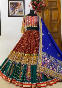 LC 724❤️PRESENTING NEW DESIGNER PRINTED LAHENGA CHOLI❤️(am)