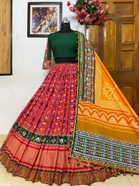 LC 650❤️PRESENTING NEW DESIGNER PRINTED LAHENGA CHOLI❤️(am)