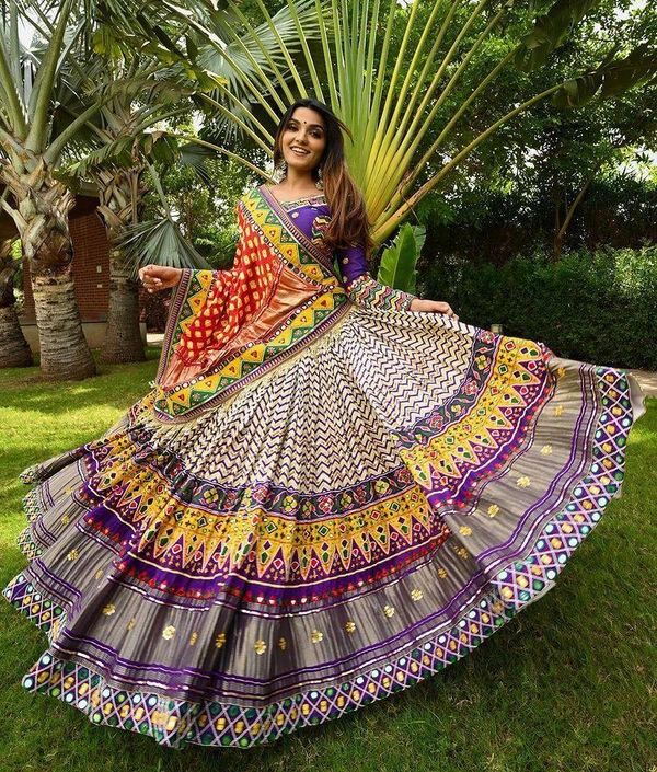 *LC 807* ❤️PRESENTING NEW DESIGNER PRINTED LAHENGA CHOLI❤️(am)