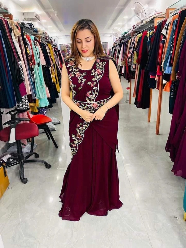 LC 945♥️ PRESENTING NEW DESIGNER  EMBROIDERED ANARKALI GOWN(Am) - Lonestar