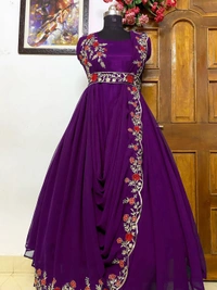 LC 945♥️ PRESENTING NEW DESIGNER EMBROIDERED ANARKALI GOWN ♥️(Am) - Black