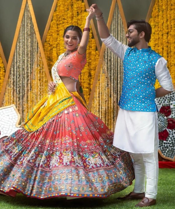 *LC 982*❤️PRESENTING NEW DESIGNER PRINTED LAHENGA CHOLI❤️(am)