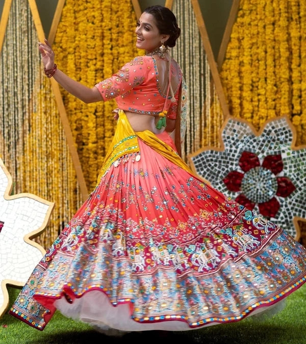 *LC 982*❤️PRESENTING NEW DESIGNER PRINTED LAHENGA CHOLI❤️(am)