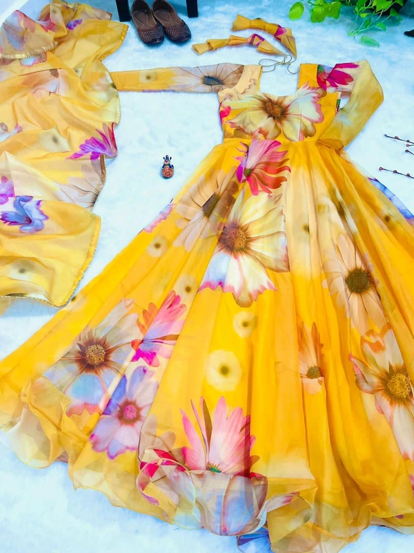 _*MASKA GOWN*_(am) - Yellow