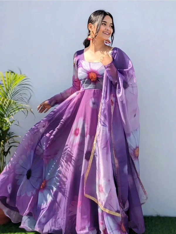_*MASKA GOWN*_(am) - Violet