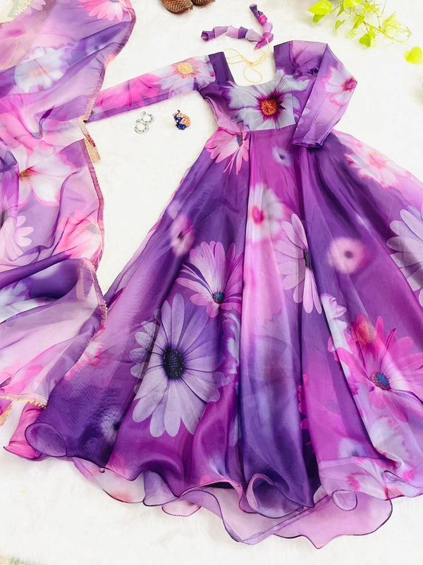 _*MASKA GOWN*_(am) - Violet