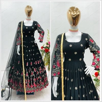 💃👚*Presenting New Real Modling Product Quality Ready to Wear Collection We Believe in Quality Since Started*👚💃(am) - Maroon