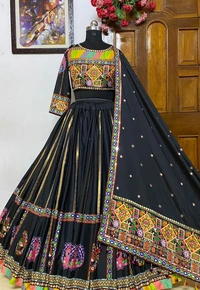 *LC 1049*❤️PRESENTING NEW DESIGNER PRINTED LAHENGA CHOLI❤️(am) - Black