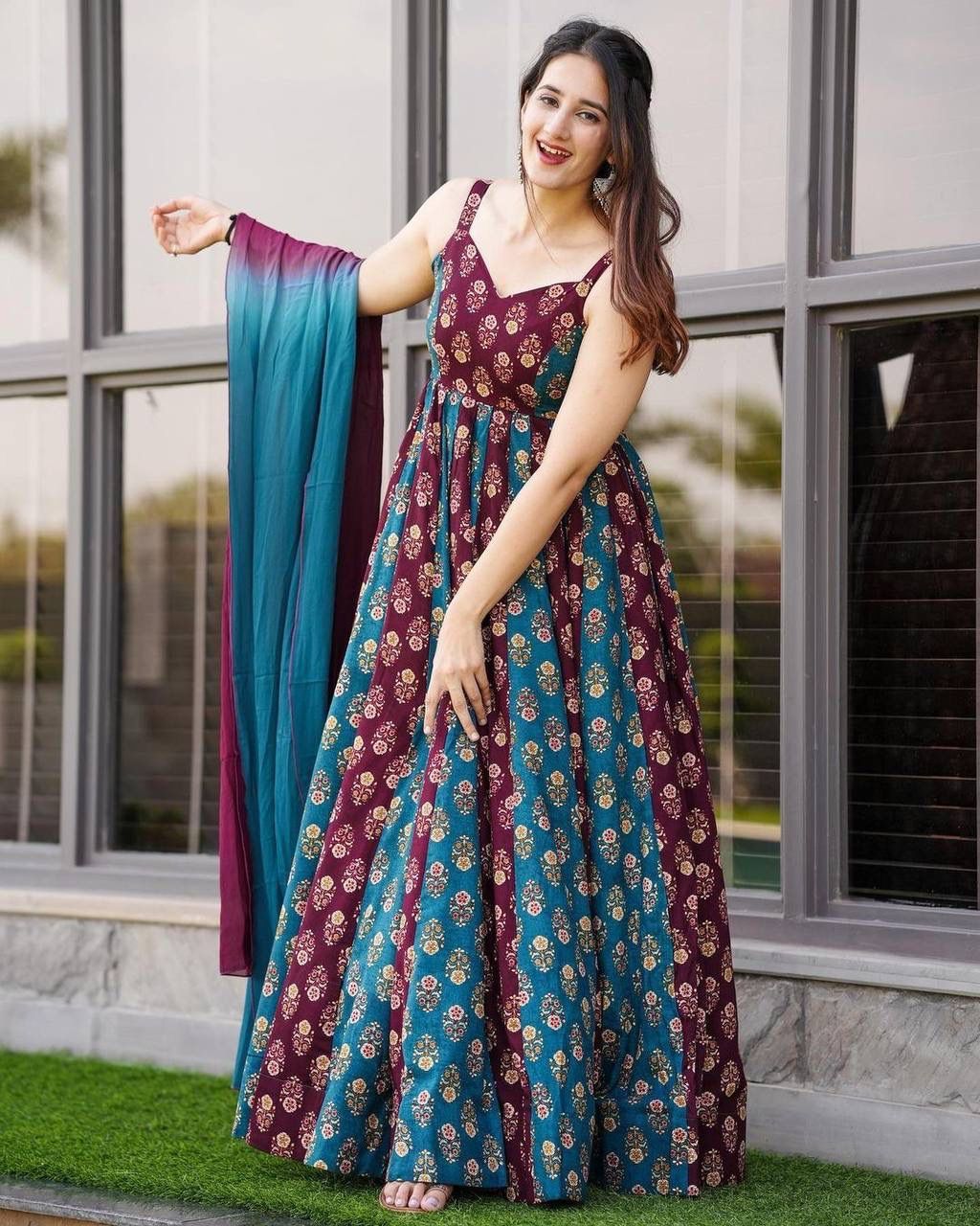 Women Cotton Long Anarkali Gown at Rs 1299 | Anarkali Gown in Surat | ID:  2852405267633