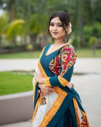 _*THIS NAVRATRI ROCK WITH THIS PRINTED AND REAL MIRROR LEHENGA CHOLI WITH DUPATTA*_(am)